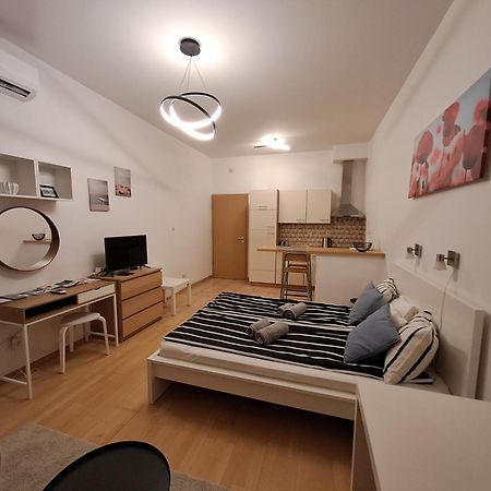 Central Belvedere Apartman Boedapest Buitenkant foto