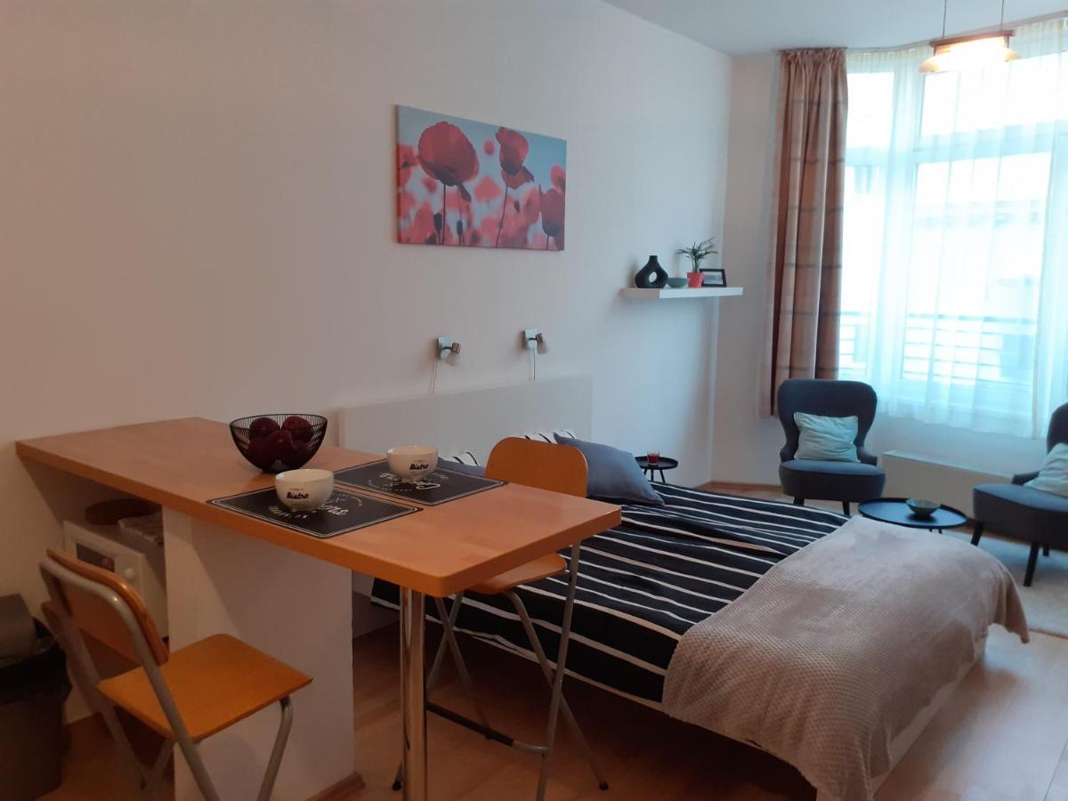 Central Belvedere Apartman Boedapest Buitenkant foto